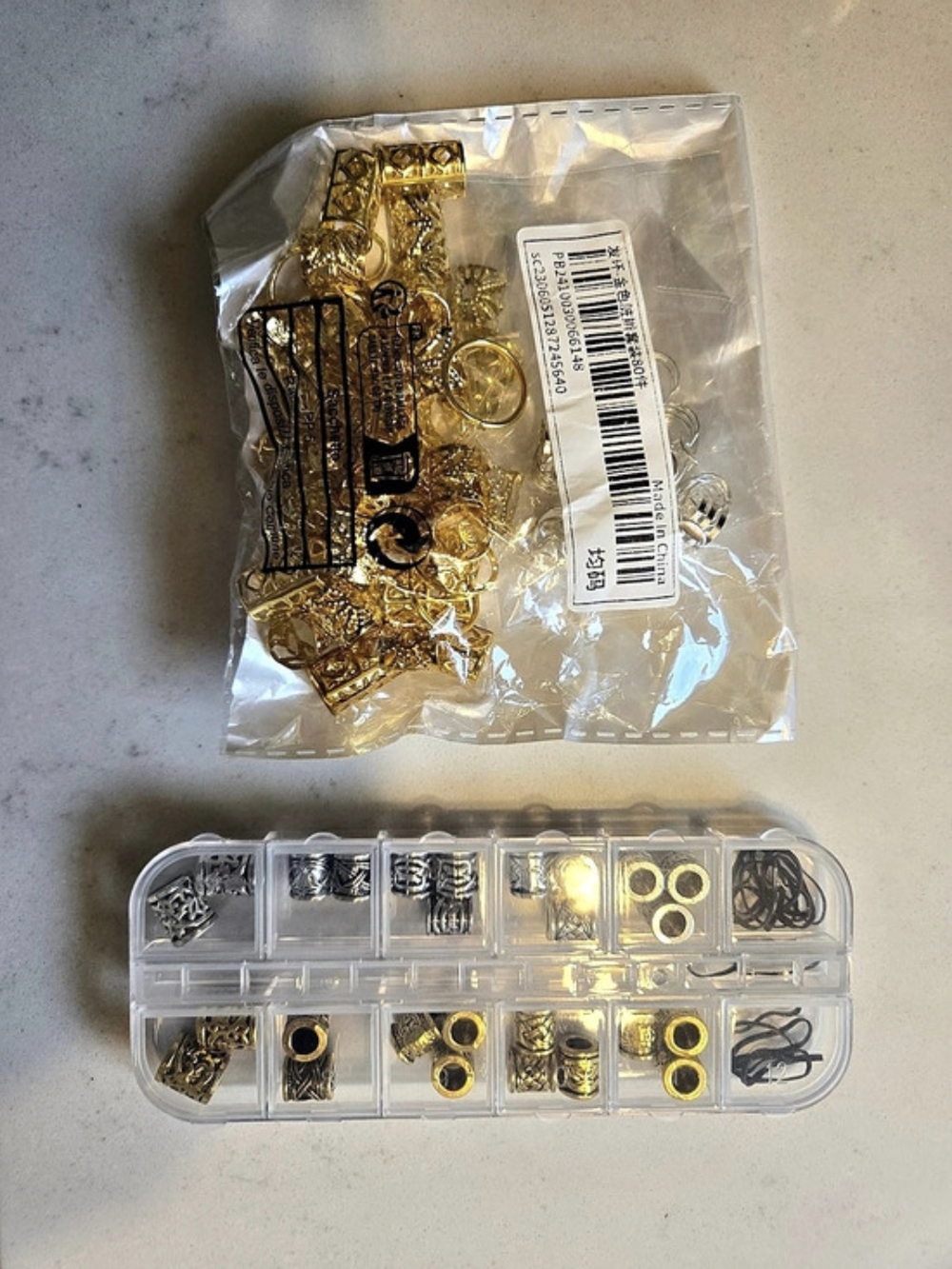 FREE 🎁 Assorted Gold & Silver Hair Beads